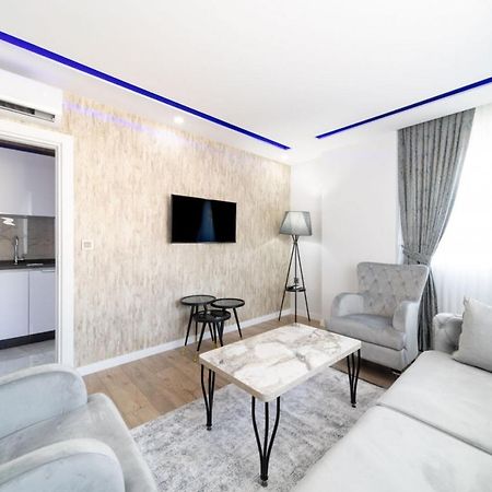 Modern And Central Duplex Apartment Near Beach In Antalya Exterior foto
